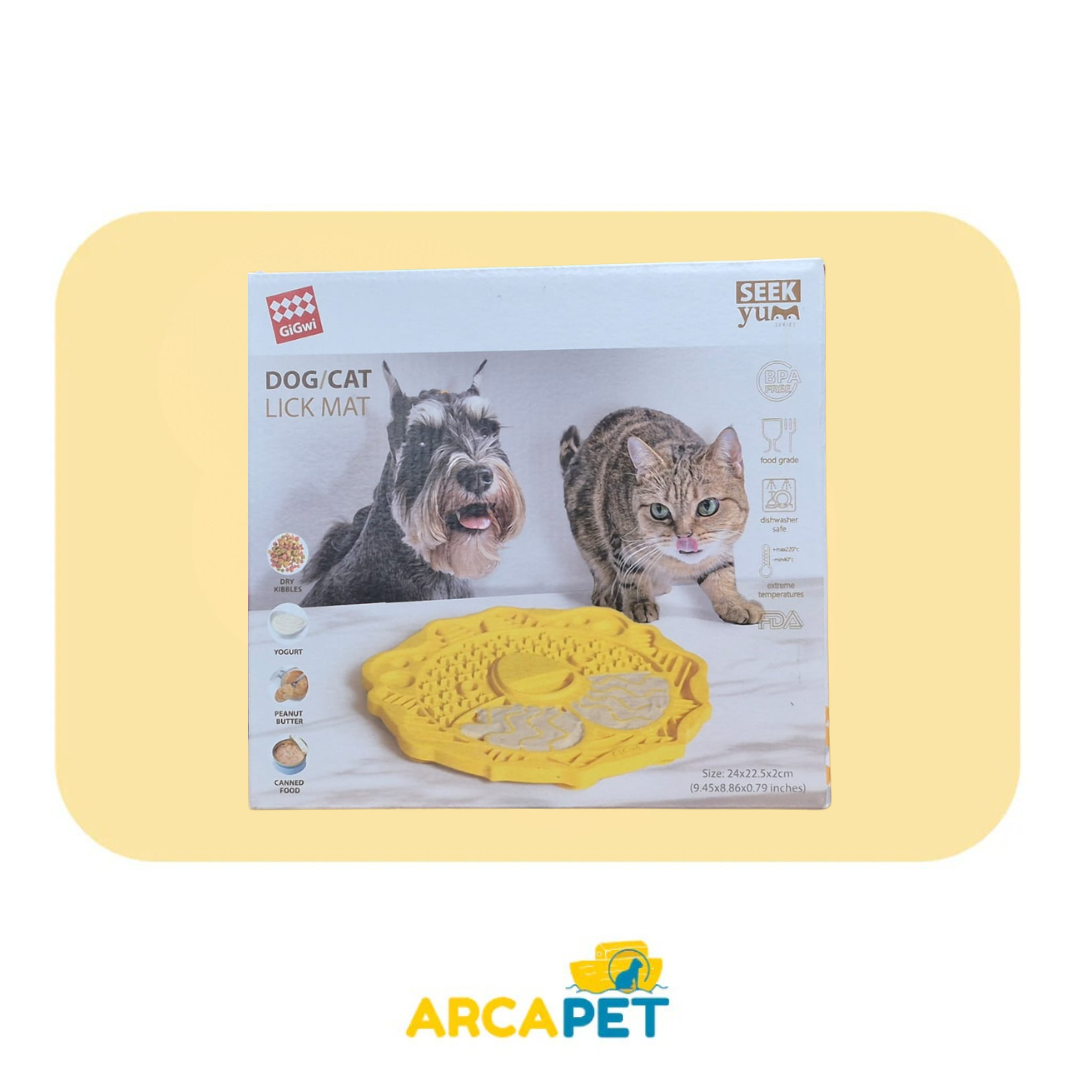 Lick Mat Lion Yellow GiGwi