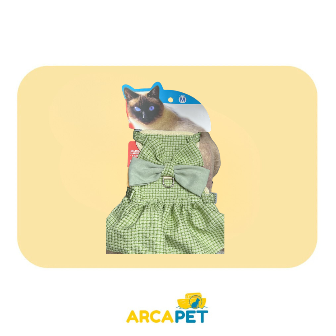 Arnes Gato con Vestido